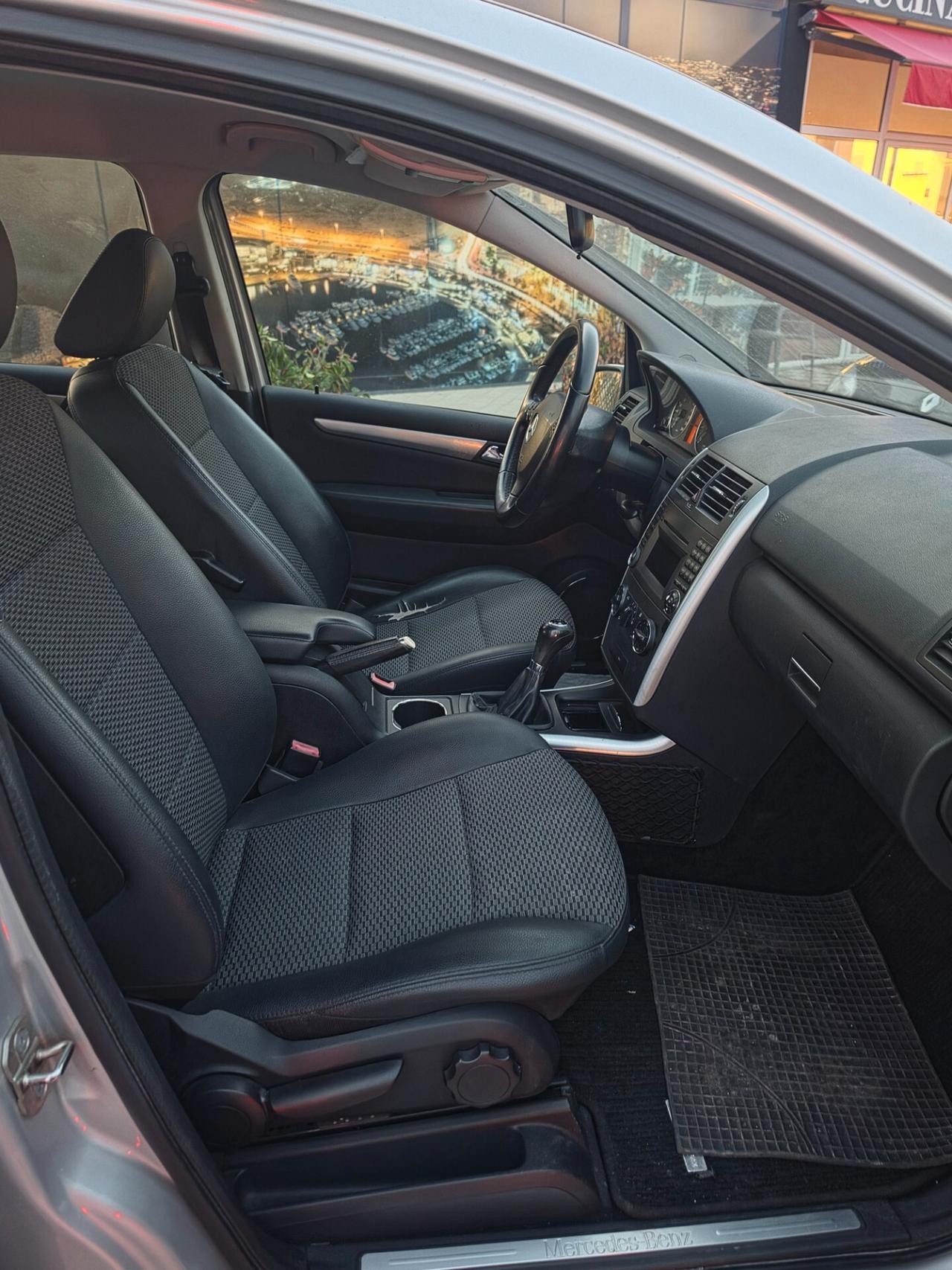Mercedes-benz A 160 BlueEFFICIENCY Special Edition