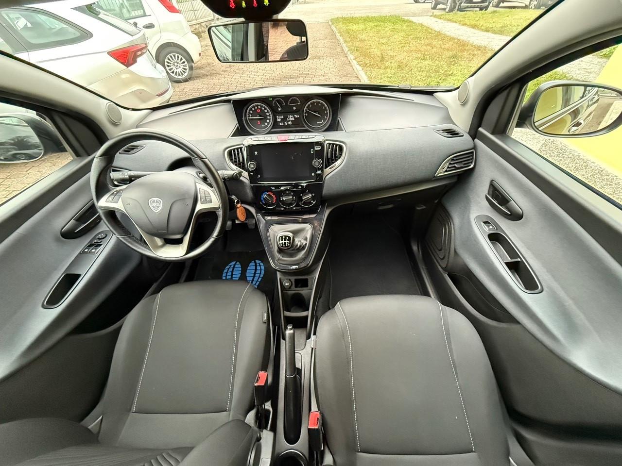 Lancia Ypsilon 1.0 FireFly 5 porte S&S Hybrid Gold SOLI 5MILA KM