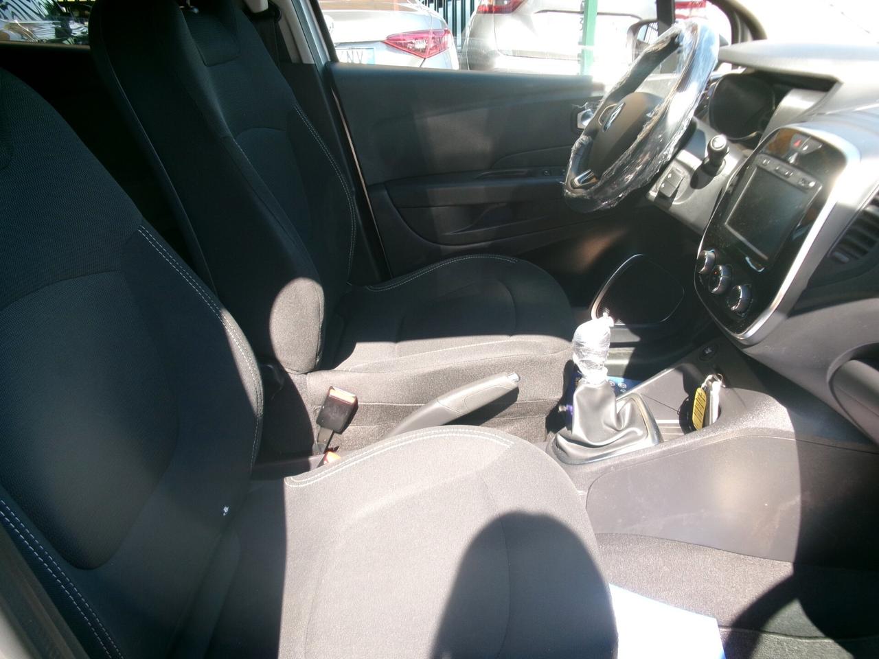 Renault Captur 1.5 DCI 90CV E6 SPORT EDITION NAVIG/CAMERA/BICOLORE 106000 KM