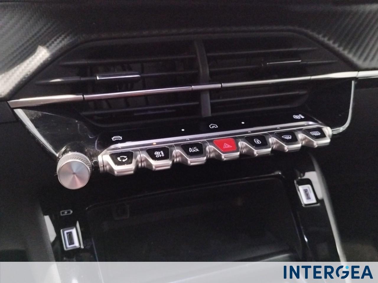 PEUGEOT 2008 1.2 puretech Allure s&s 130cv eat8