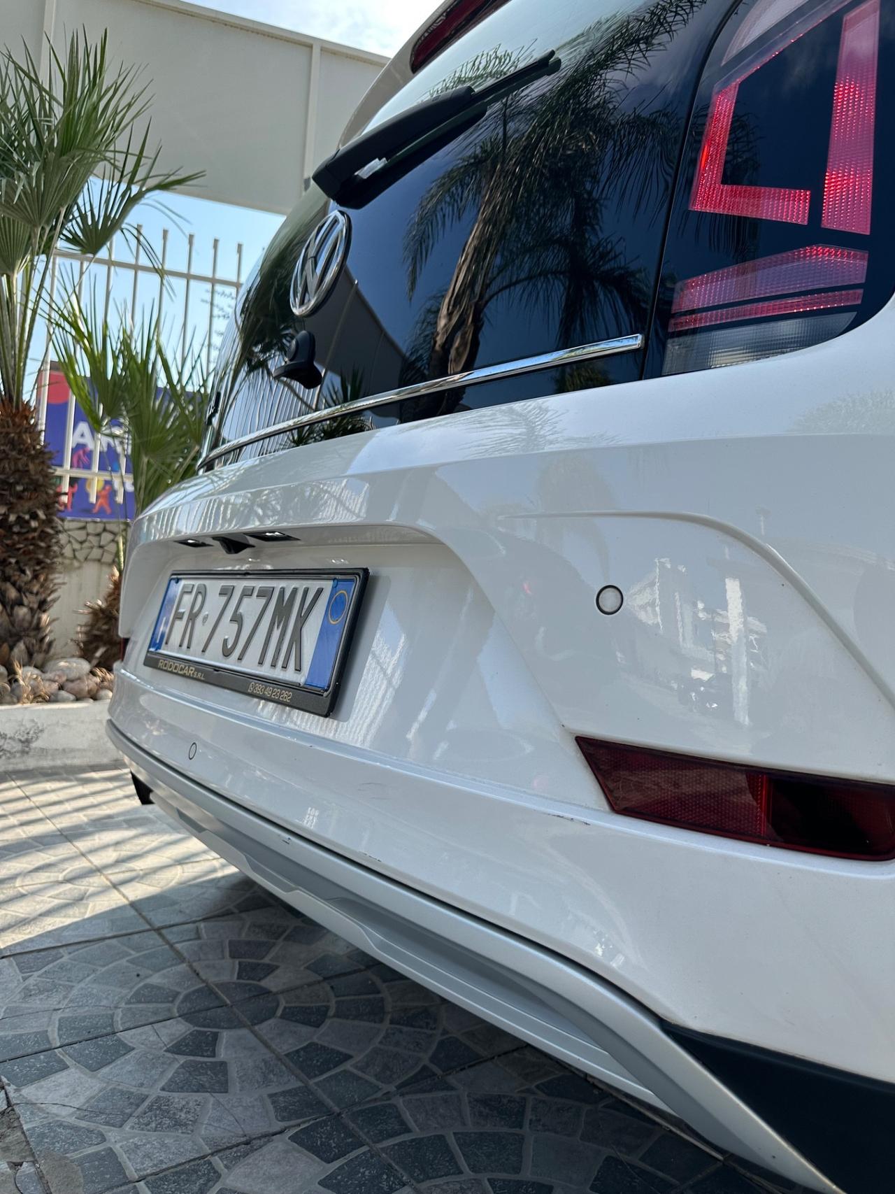 Volkswagen up! 1.0 75 CV 5p. cross up!