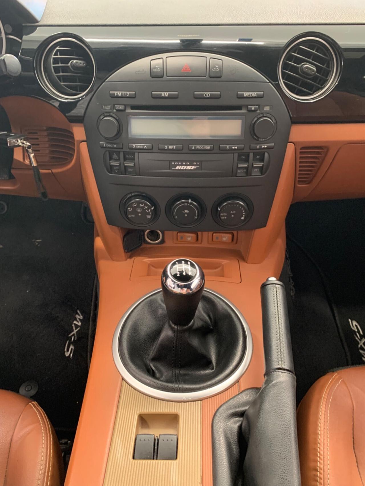 Mazda MX-5 Roadster Coupé 1.8L Fire Cabrio tetto rigido