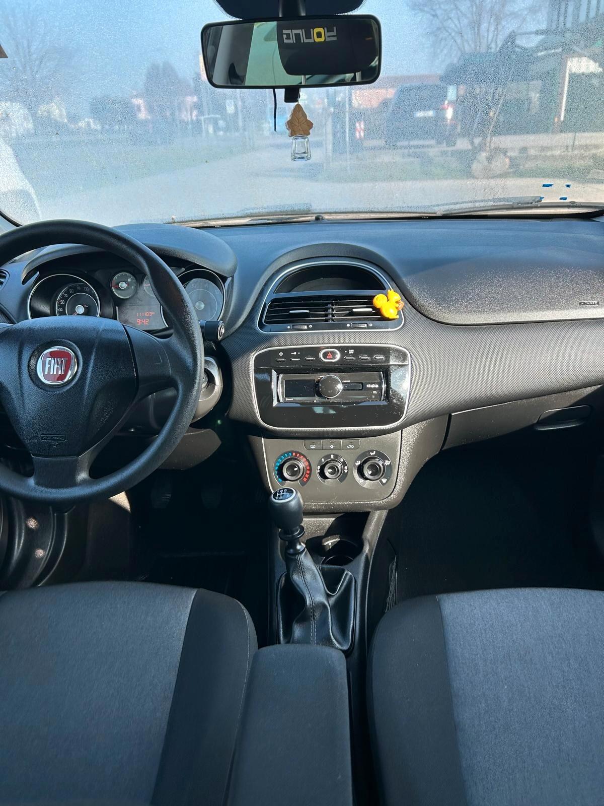 Fiat Punto 1.2 8V 5 porte Lounge ok neo patentati