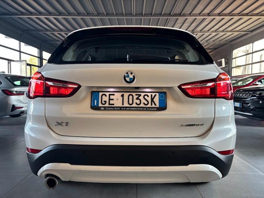 Bmw X1 sDrive18i Advantage 136CV