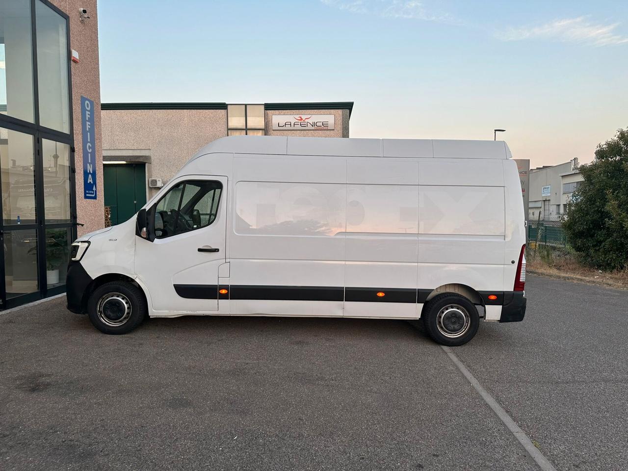 Renault Master T35 2.3 dCi 150 PL-TA Furgone Energy Ice