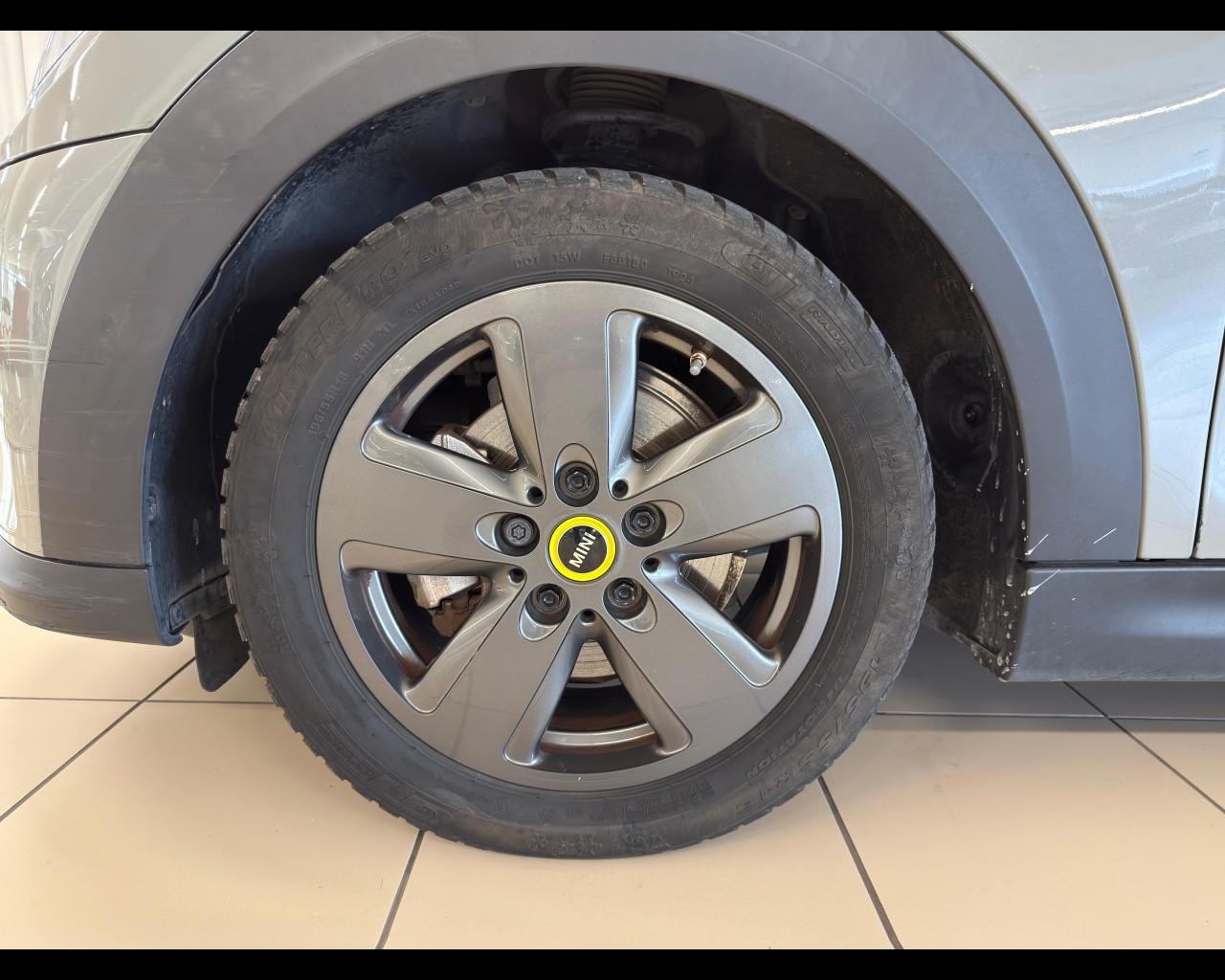 MINI Mini Full El. (F56) - Mini Cooper SE Electric
