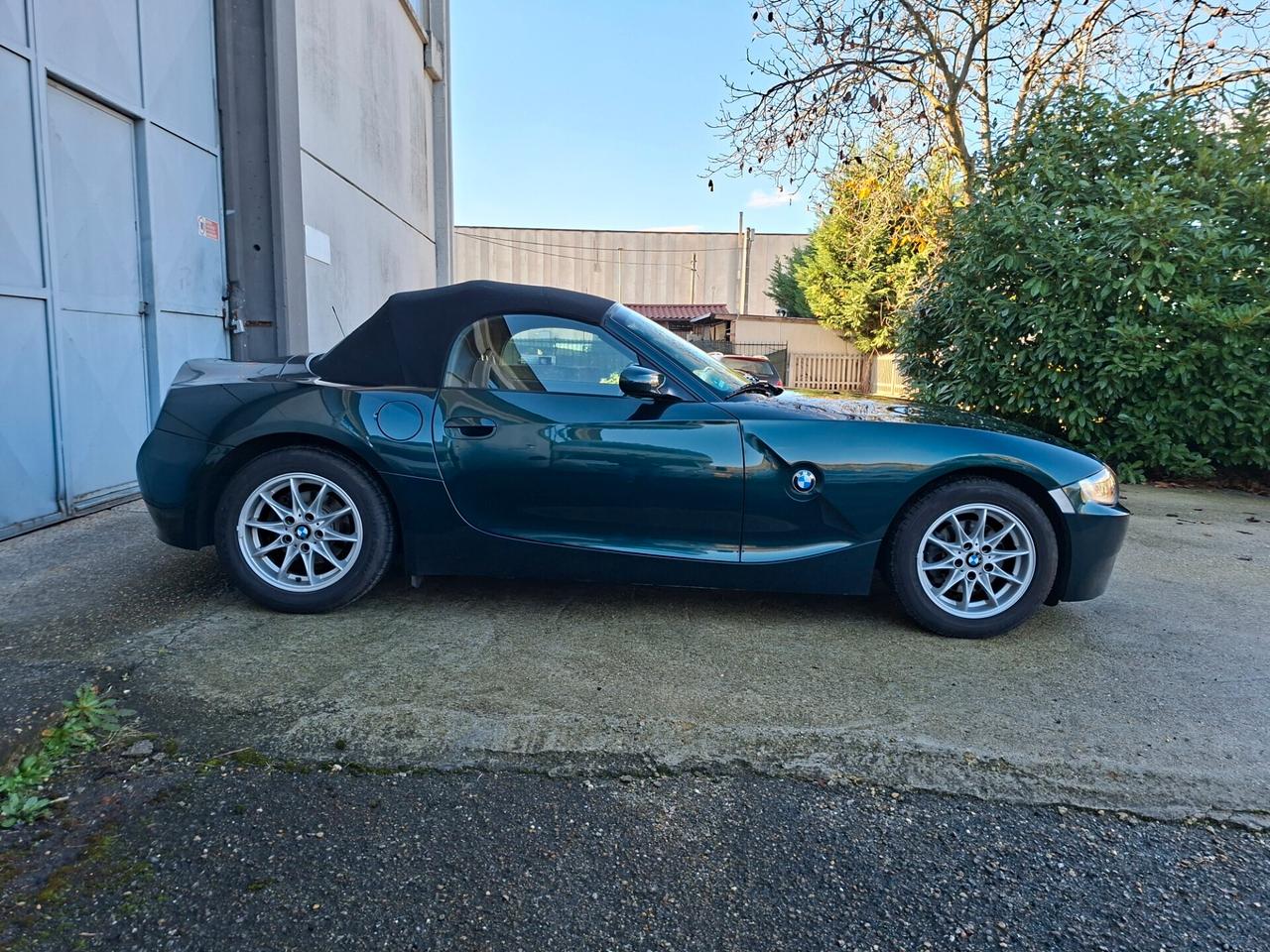 Bmw Z4 roadster 2.0i *VERDE TIEFGRUN*