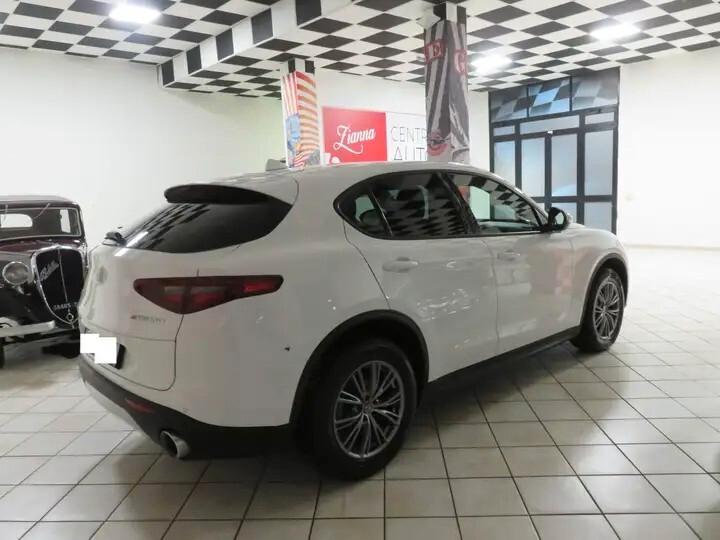 Alfa Romeo Stelvio 2.2 Turbodiesel 190 CV AT8 Q4 Business