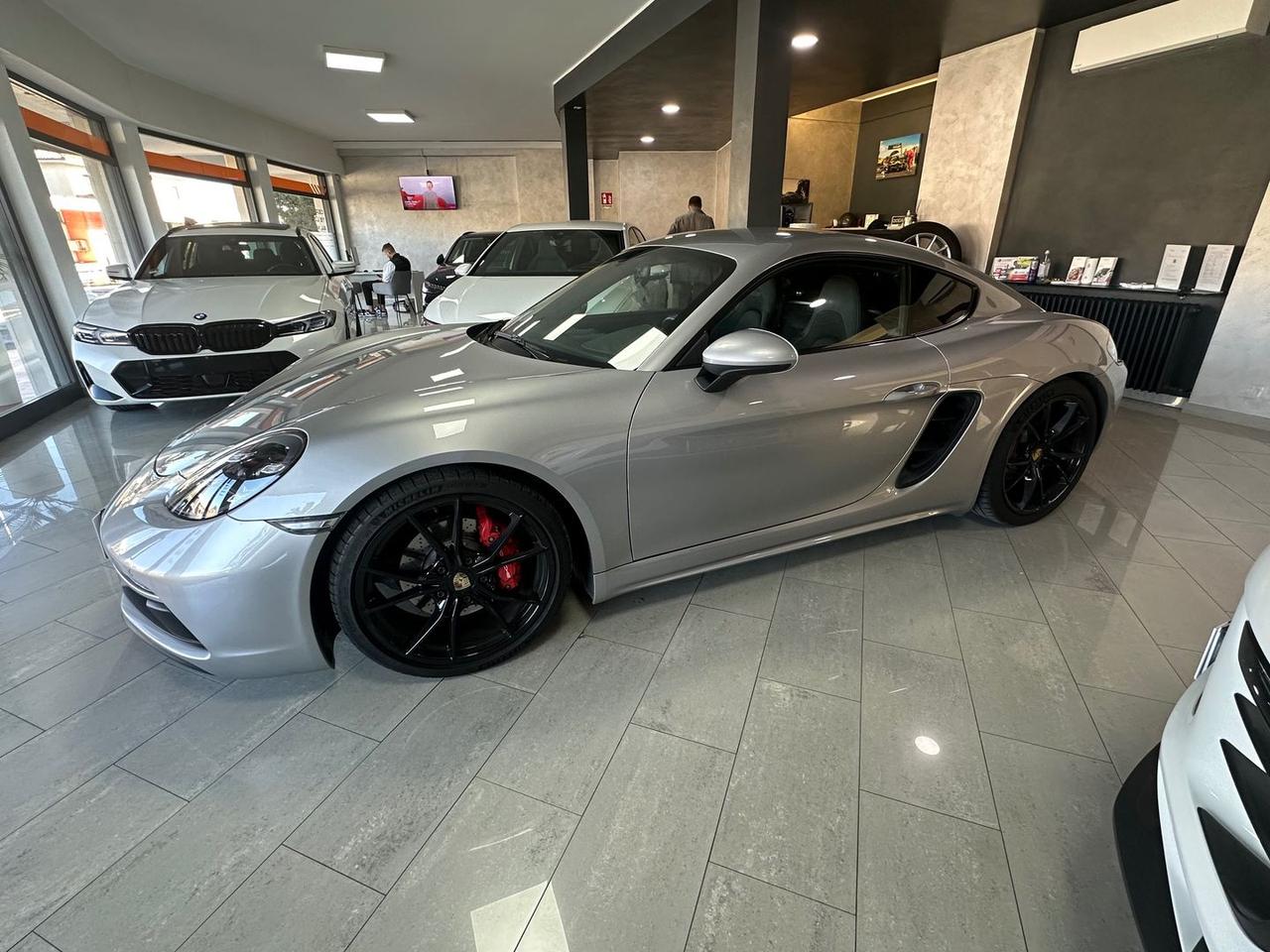 Porsche Cayman 2.5 GTS Style Edition #7585