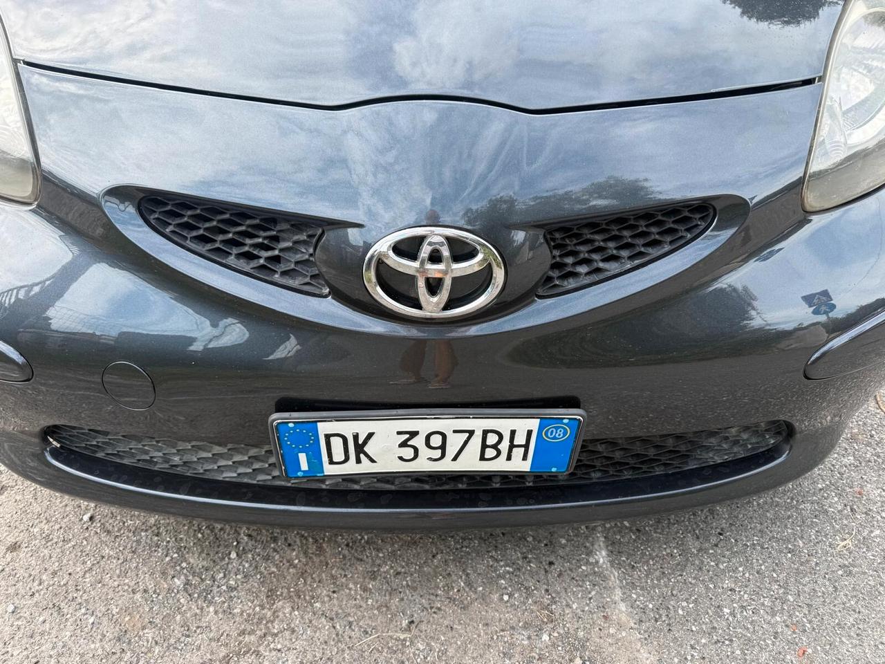 Toyota Aygo 1.0 12V VVT-i 5 porte Sound