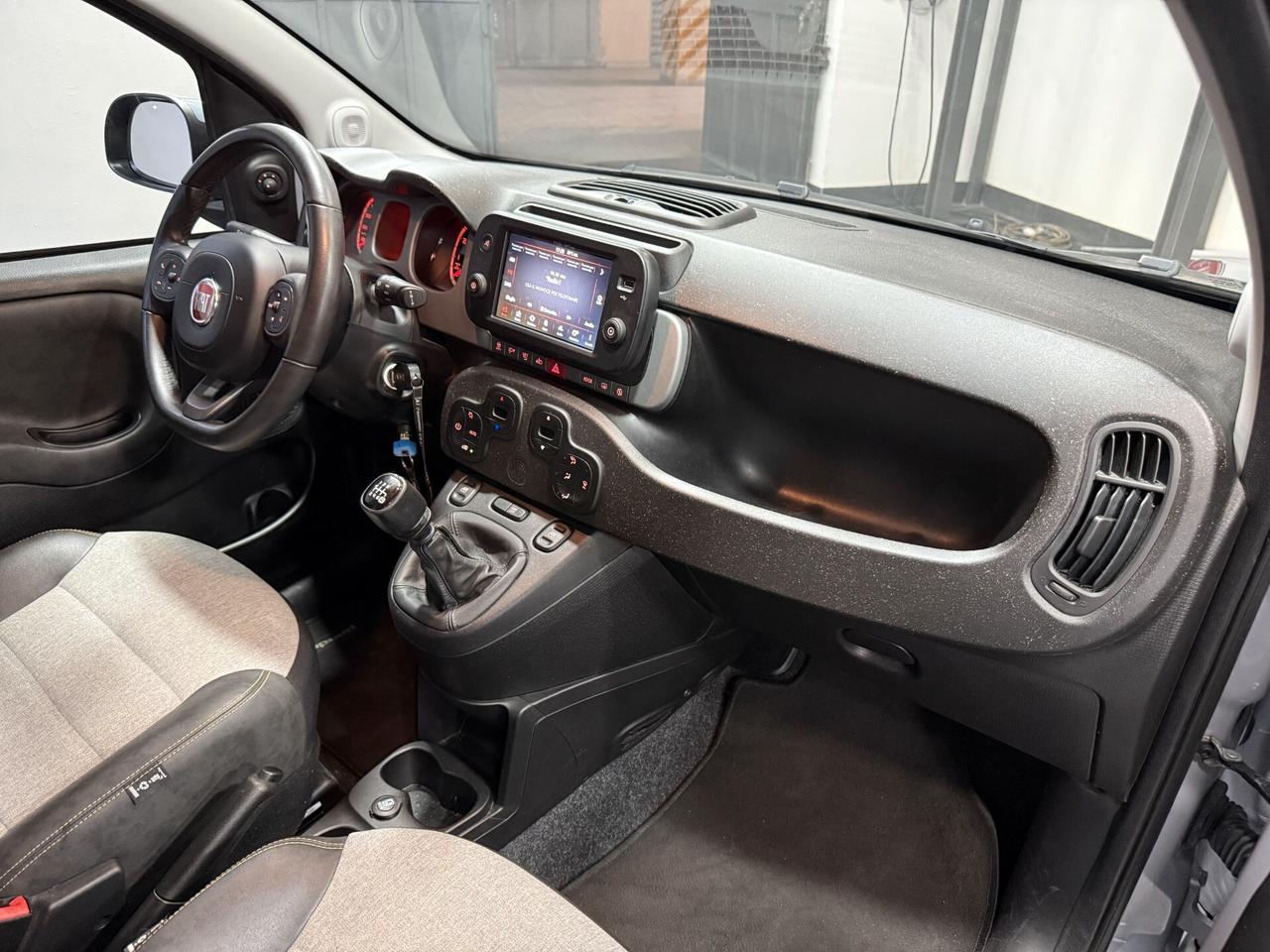 Fiat Panda 1.0 FireFly S&S Hybrid City Cross