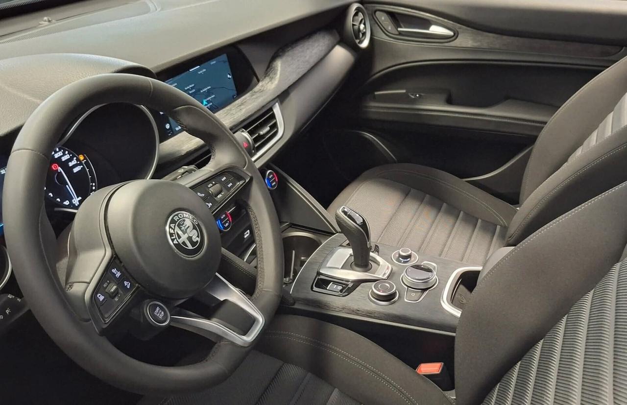 Alfa Romeo Stelvio rwd solo 23.000km