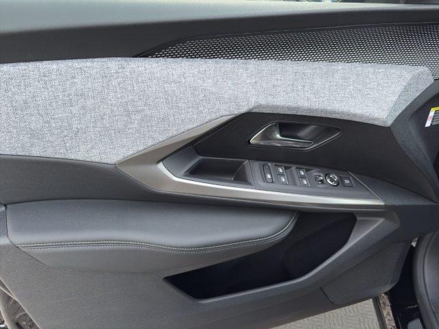 PEUGEOT 5008 Nuovo Hybrid 145 e-DCS6 GT