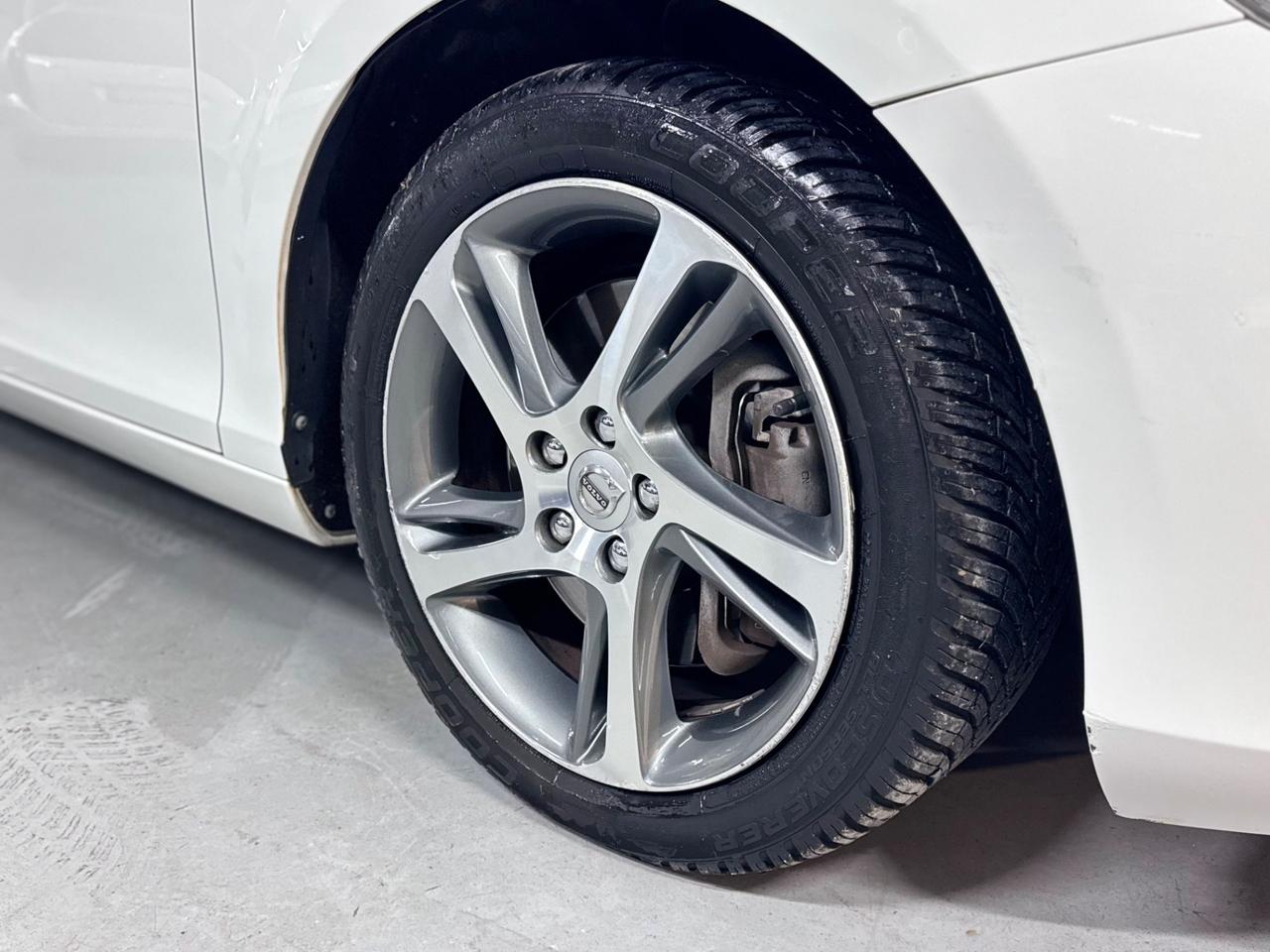 Volvo V40 R 2.0 Diesel 110cv Auto 2016 Euro 6b