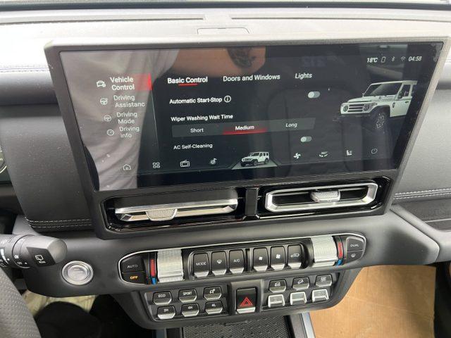 EMC 212 2.0 TGDI 8AT 4WD Officer