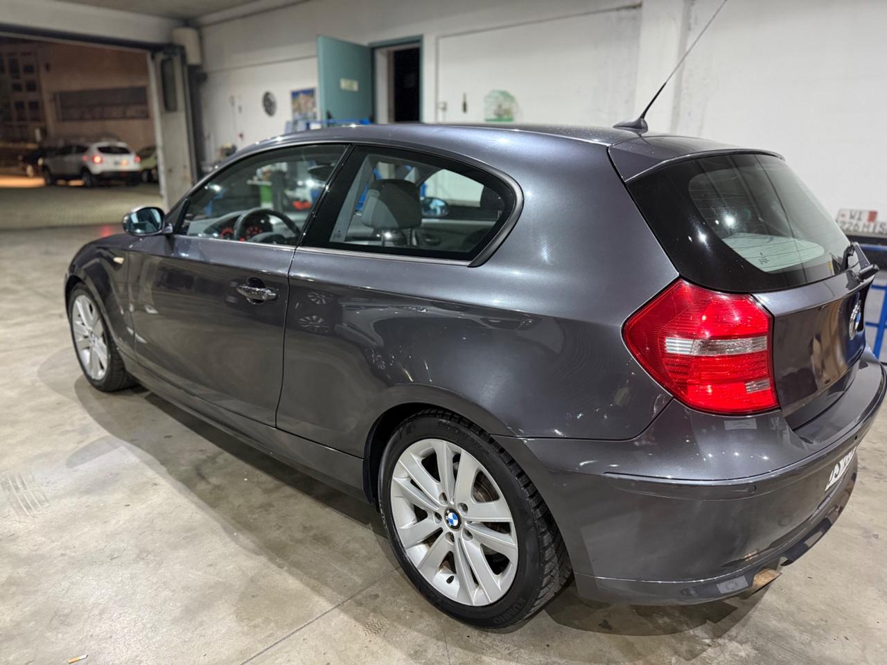 Bmw 116 118i cat 3 porte Futura