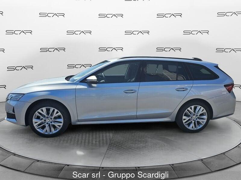 Skoda Octavia 2.0 TDI 150 CV DSG Wagon Executive con FARI MATRIX E CERCHI D 18