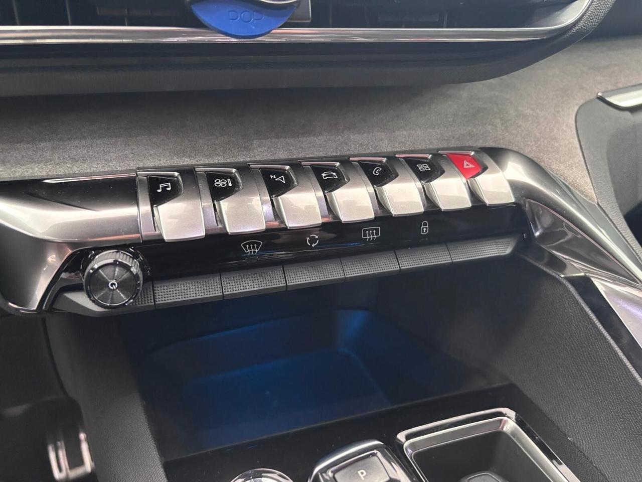 PEUGEOT 3008 GT-LINE 1.5 TAGLIANDI UFFICIALI LED-NAVI