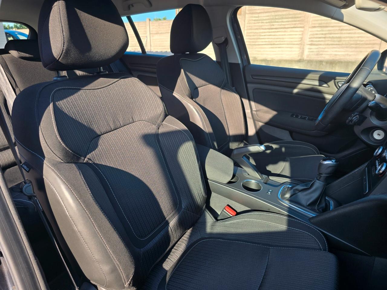 RENAULT MEGANE SPORTER 1.5 DCI 110 CV 60.000Km!