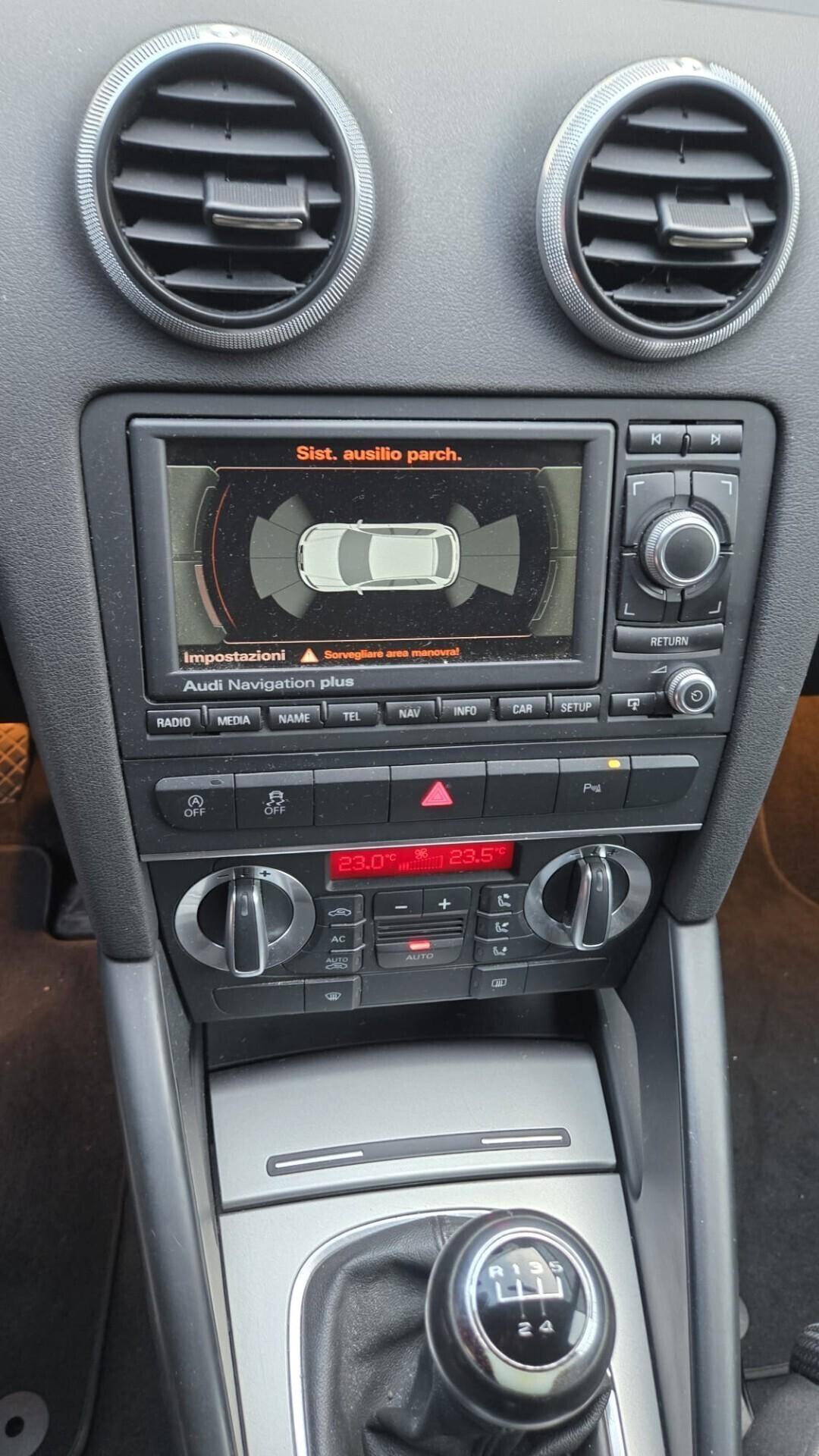 Audi A3 SPB 1.6 TDI 105 CV x Neopatentati