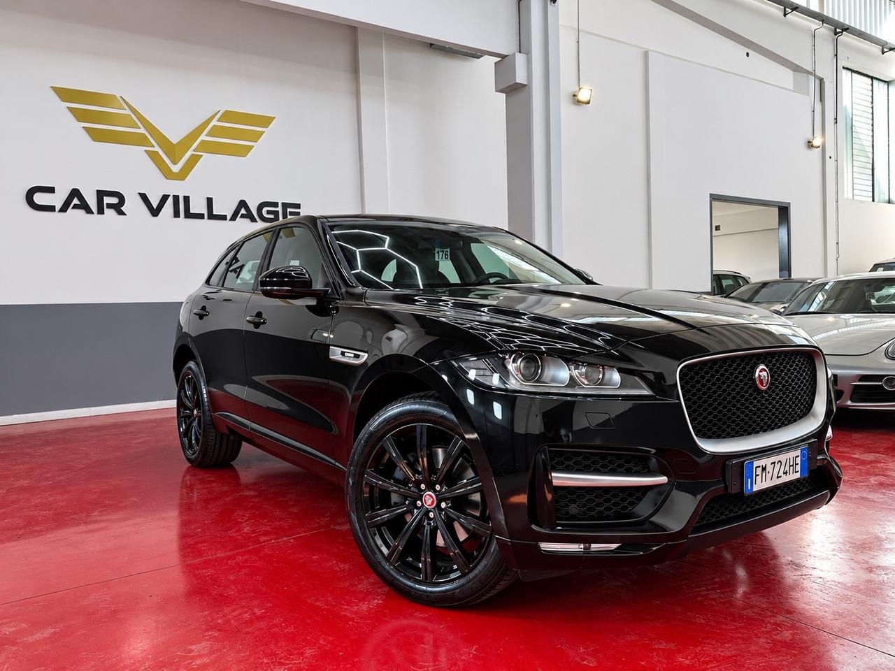 Jaguar F-Pace 3.0 D V6 300 CV AWD aut. R-Sport