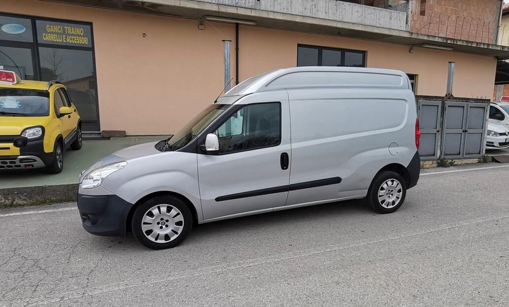 Fiat Doblo 2.0 Multijet 135cv MAXI - XL - 2014