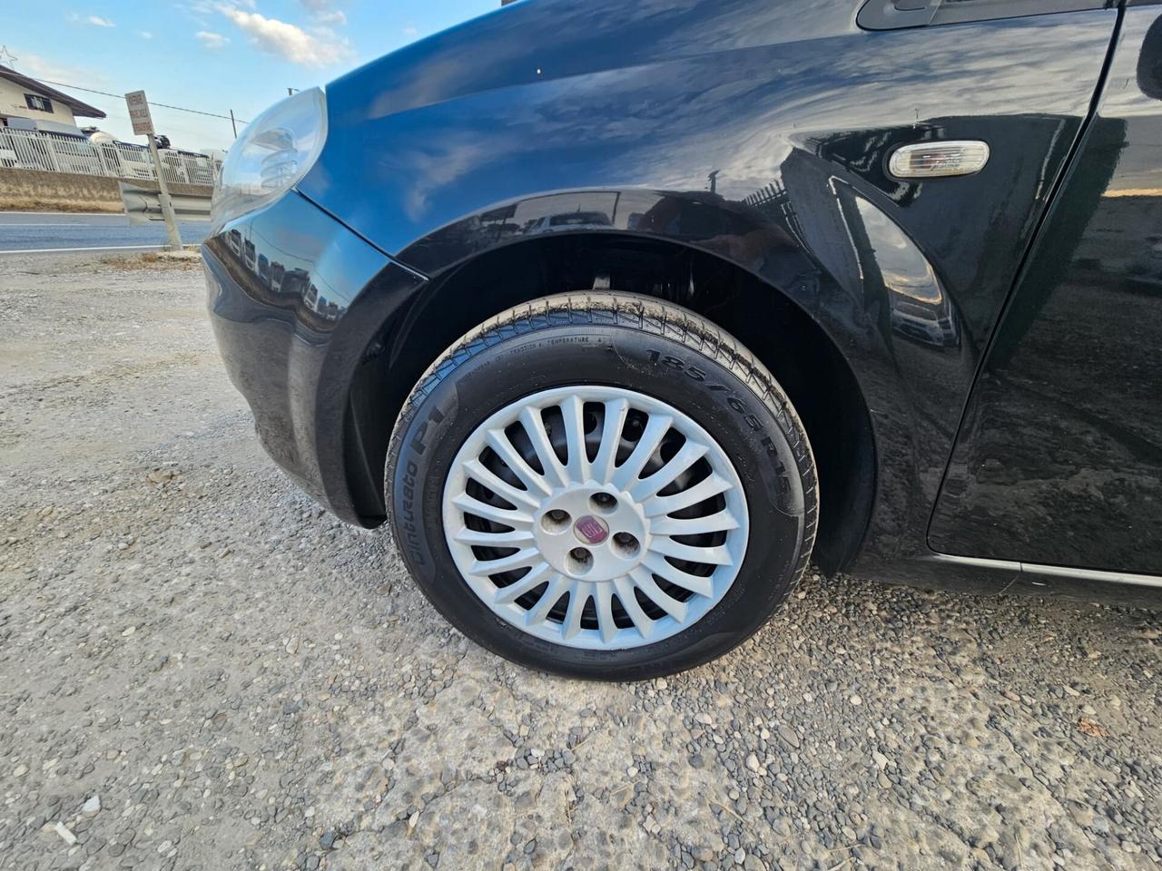 Fiat Grande Punto 1.4 GANCIO TRAINO/GPL