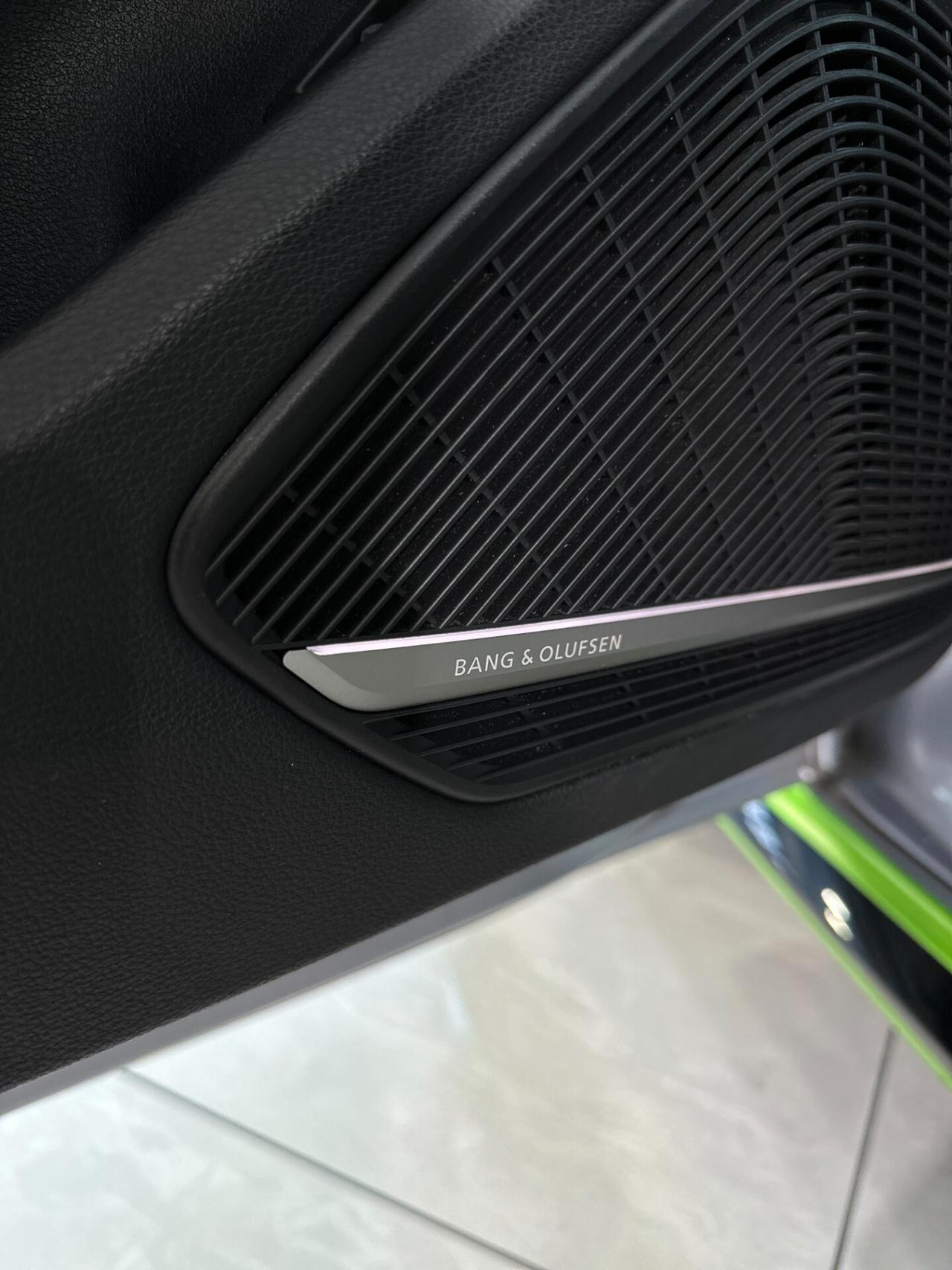Audi RS4 2.9cc 450cv SediliMassaggianti Matrix B&O Radar TagliandiAudi WRAPPING