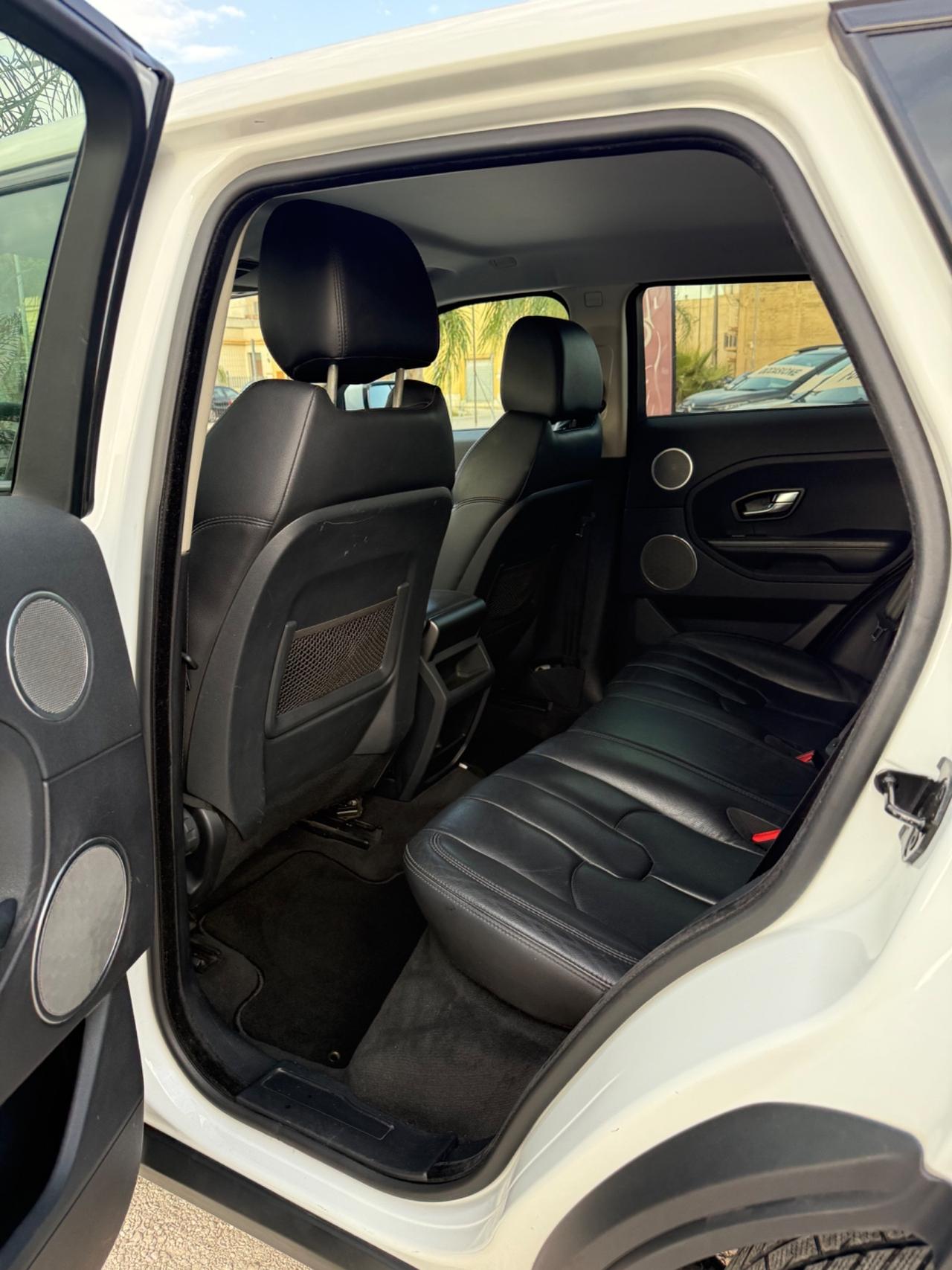 Land Rover Range Evoque 2.2 TD4 5p. Prestige