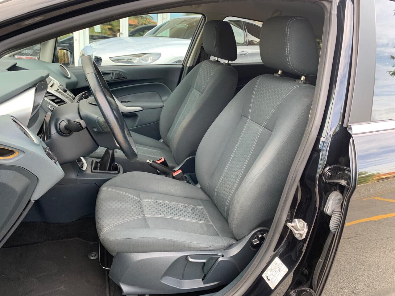 Ford Fiesta 1.4 TDCi 5p. Titanium