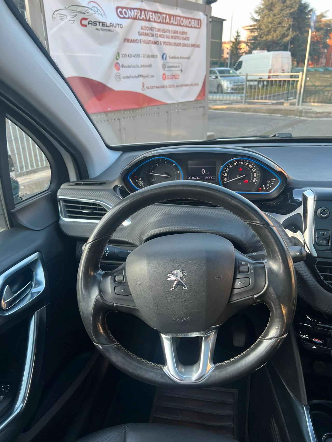 Peugeot 2008 1.6 e-HDi 115 CV Stop&Start Allure