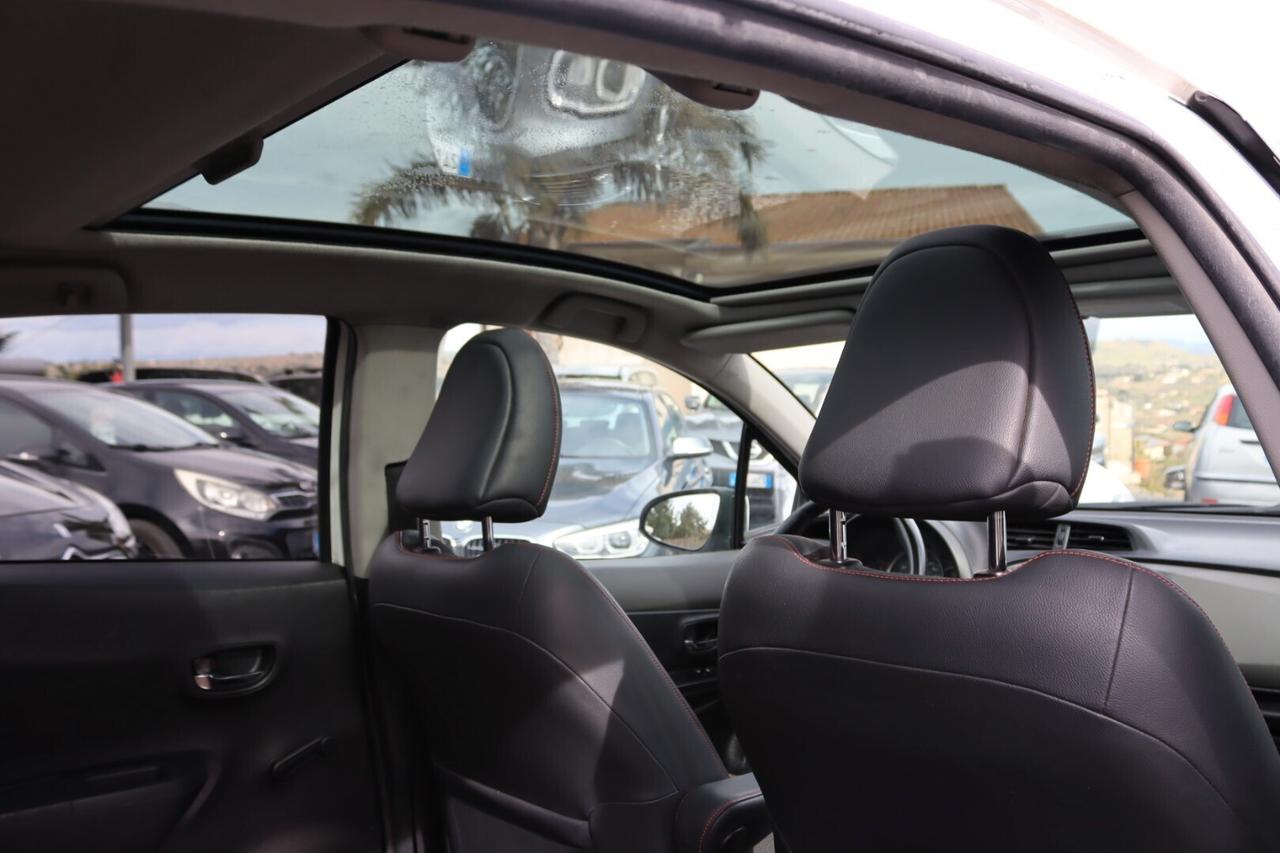 Toyota Yaris 1.4 D-4D 5 porte PANORAMA C.AUTOMATICO