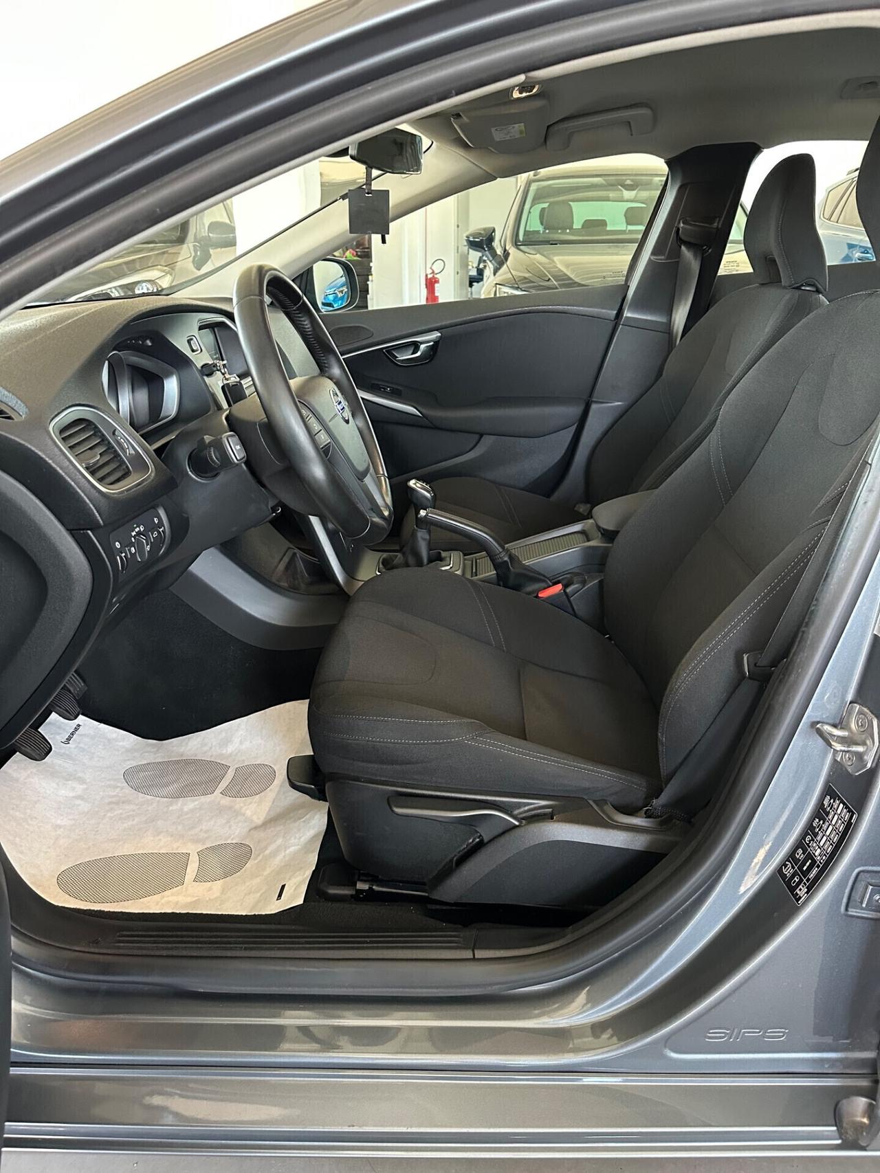 Volvo V40 D2 1.6 Volvo Ocean Race