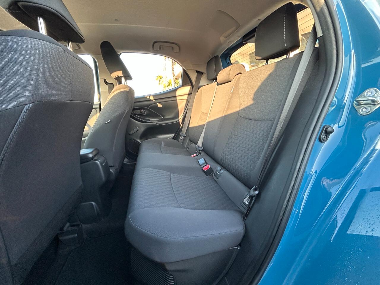 Toyota Yaris 1.5h Business