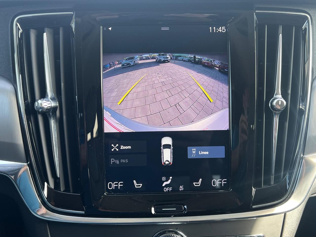 Volvo V90 D3 Momentum FINANZIABILE