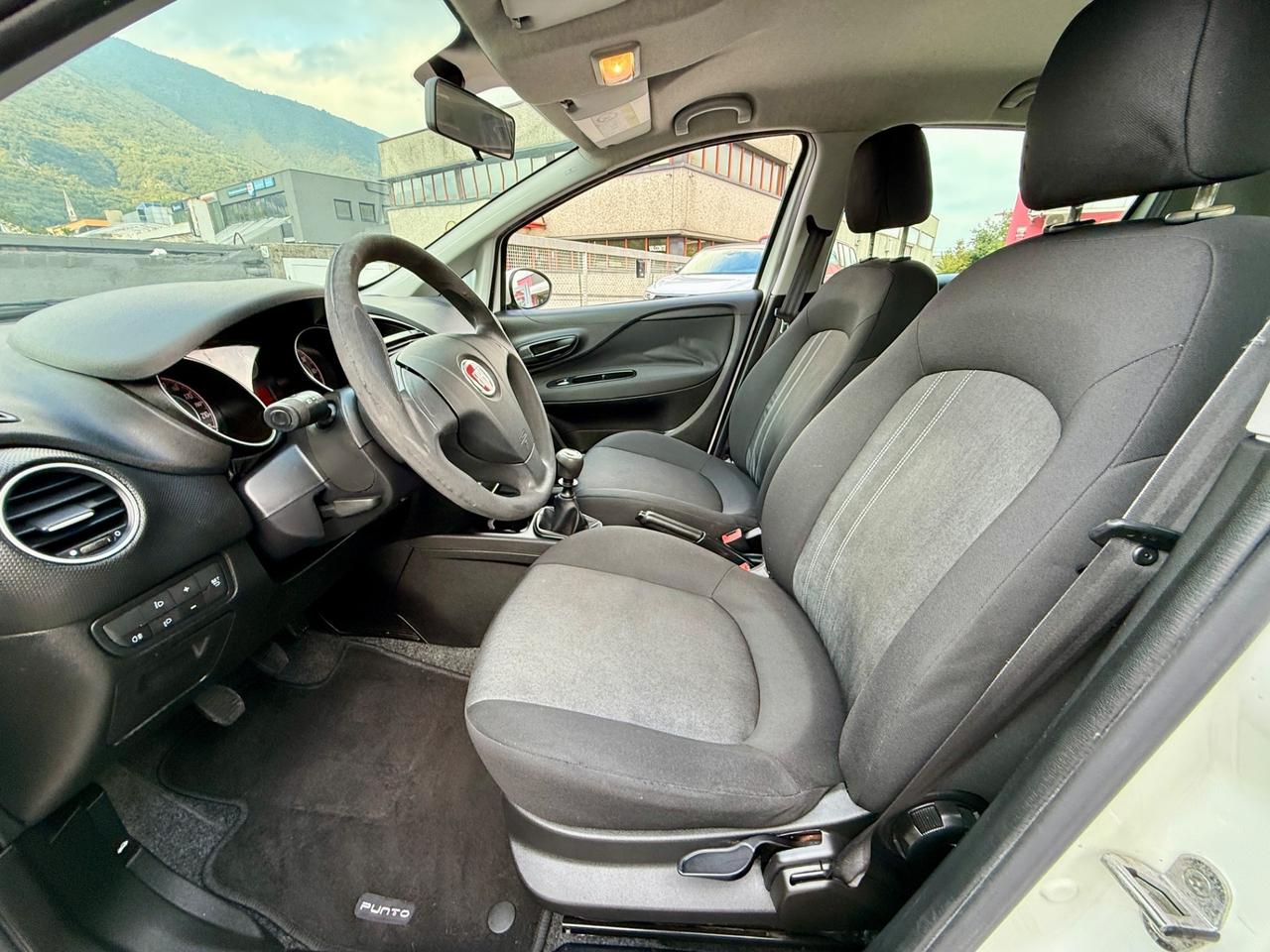 Fiat Punto 1.4 8V 5 porte Natural Power Street