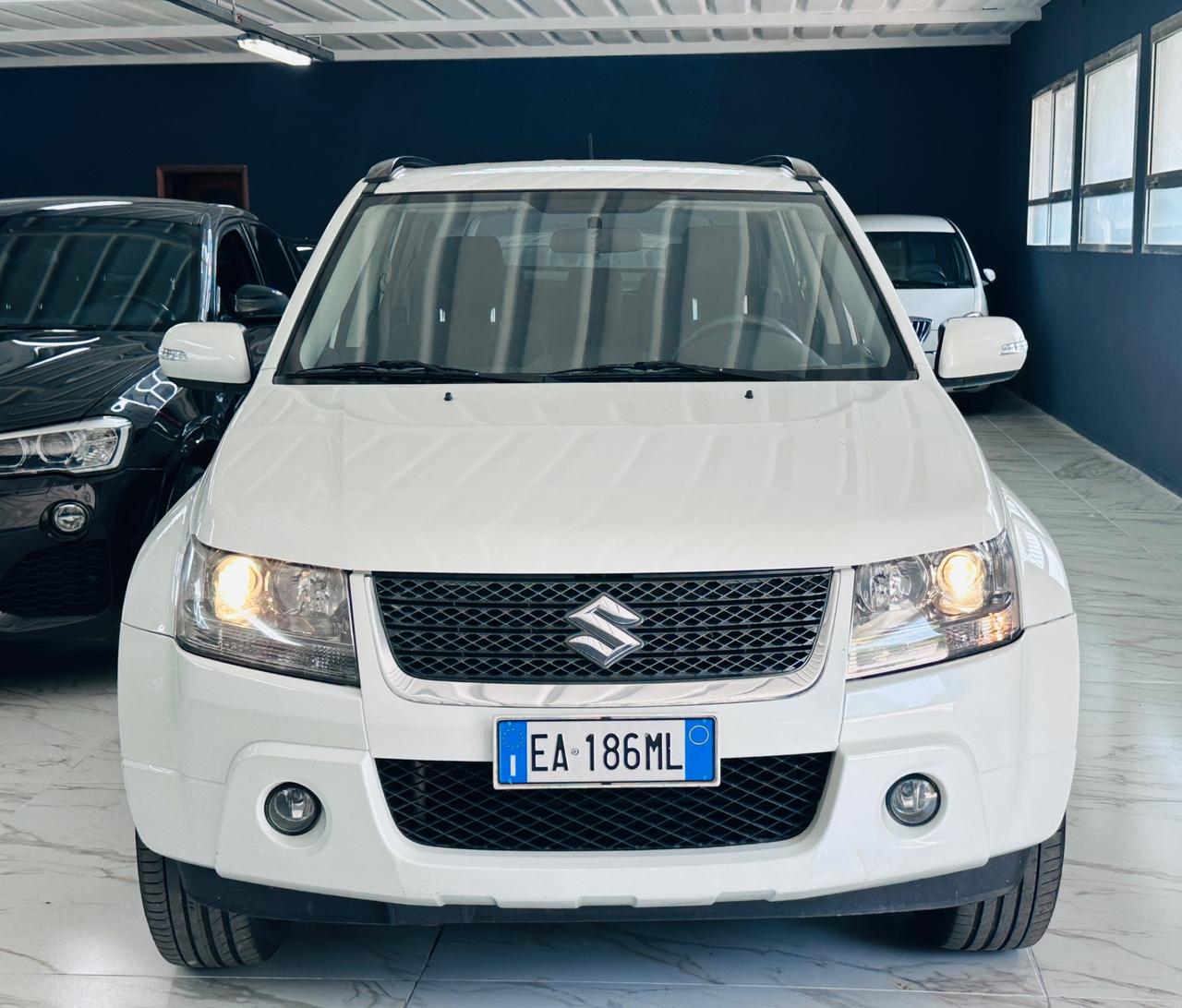 Suzuki Grand Vitara Suzuki GranVitara 2.0 4X4