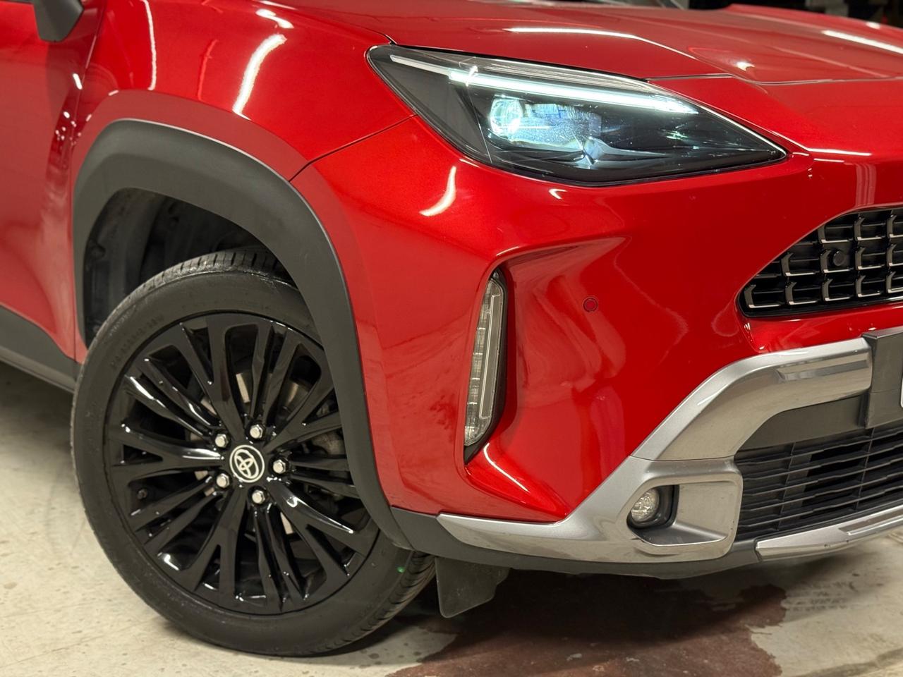 Toyota Yaris Cross 1.5 Hybrid 5p. E-CVT AWD-i Adventure