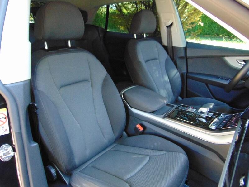 AUDI Q8 Q8 45 TDI quattro tiptronic