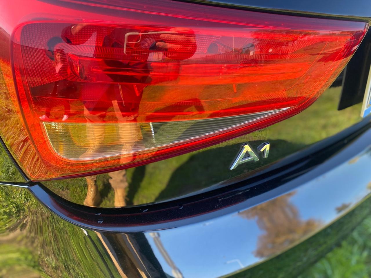 Audi A1 1.6 TDI 105 CV Ambition 3 porte