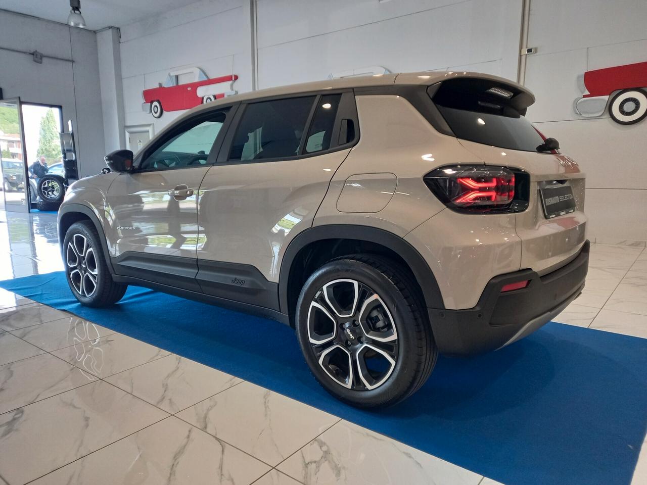 Jeep Avenger 1.2 Turbo Summit 25.000 km