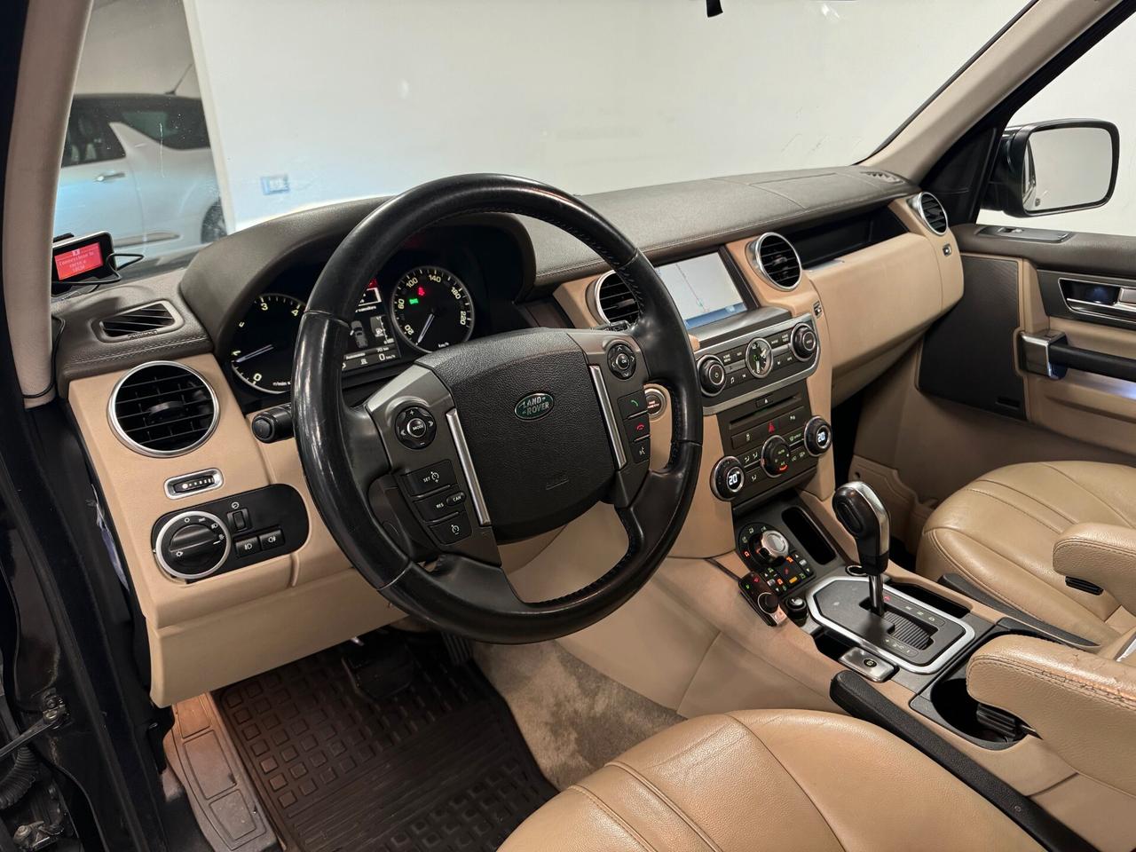 Land Rover Discovery 4 3.0 SDV6 245CV HSE TETTO PEDANE 19"