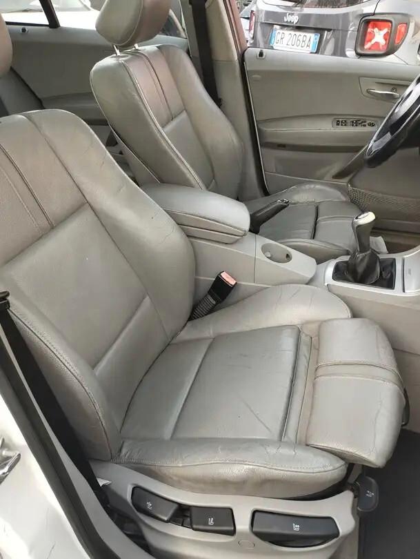 Bmw X3 2.0d cat Futura
