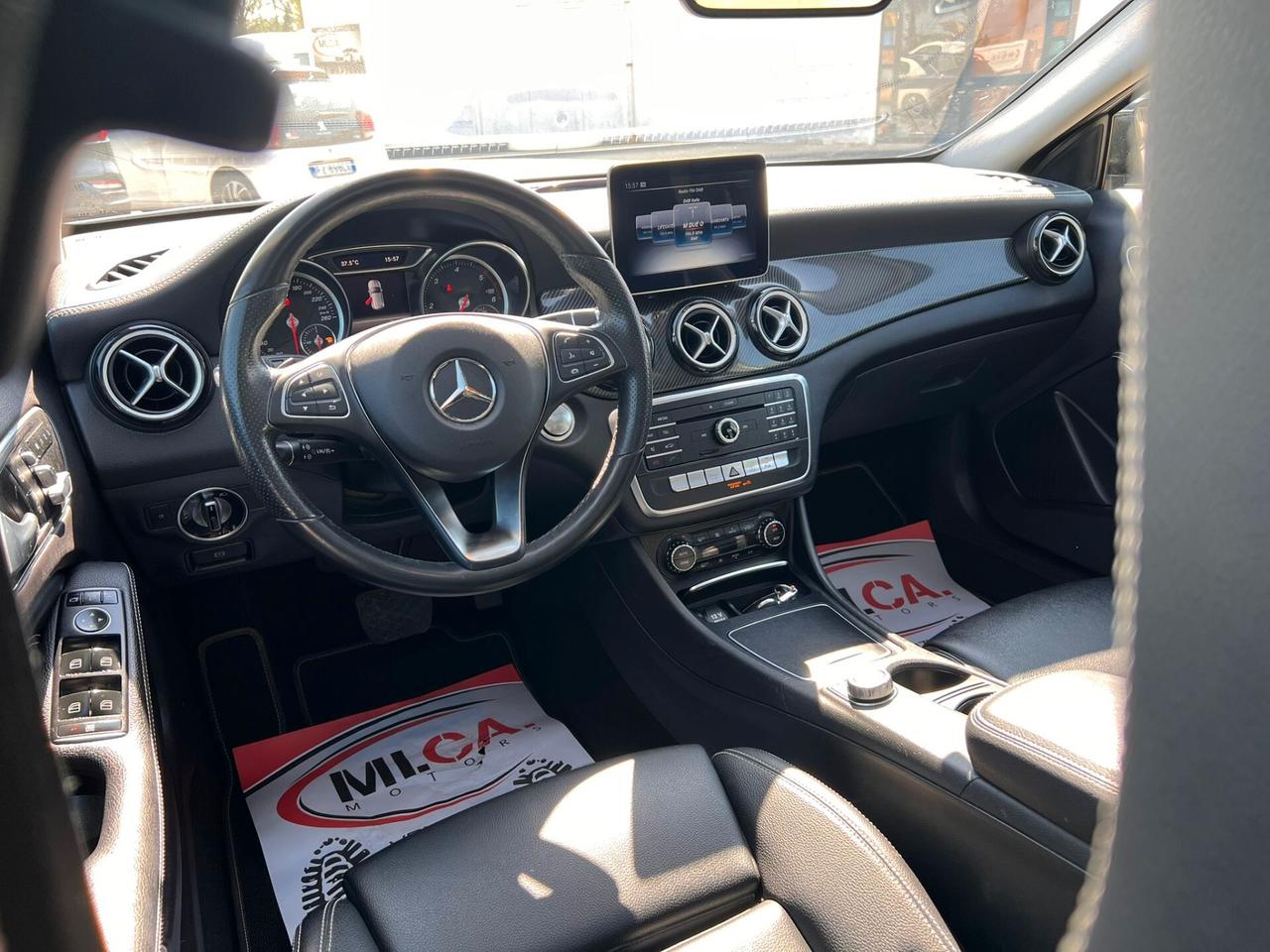 Mercedes-benz GLA 200 GLA 200 d Automatic Premium NIGHT EDITION