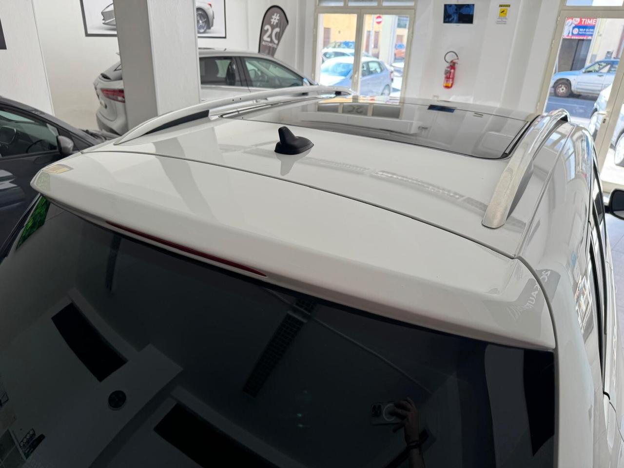 Volkswagen Tiguan / 2.0cc 140 CV / Diesel / Tetto /119000 km
