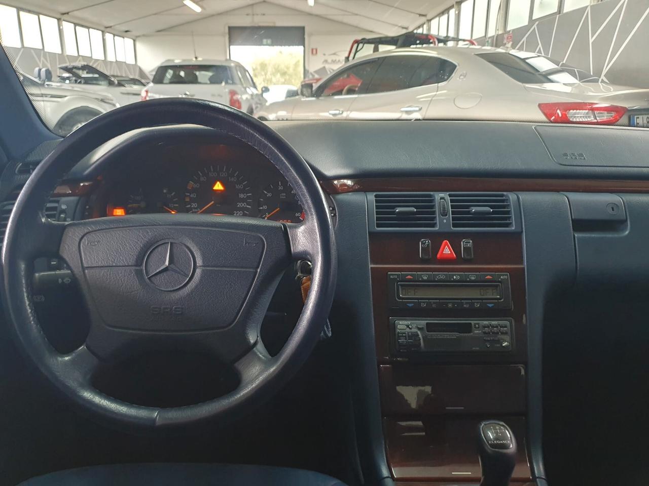 Mercedes-benz E 250 diesel Elegance UNICO PROPRIETARIO