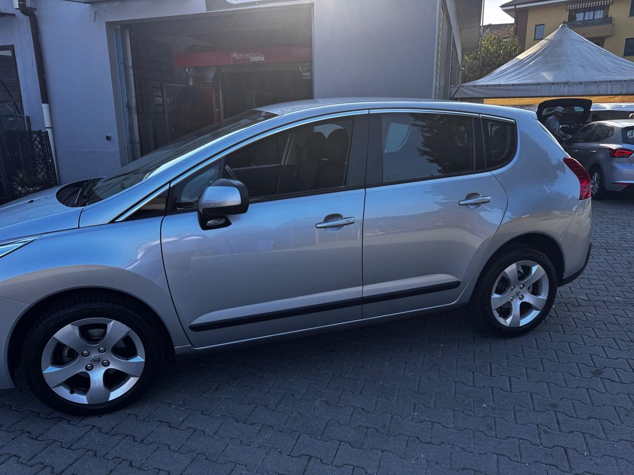 Peugeot 3008 1.6 HDi 112CV 96000km