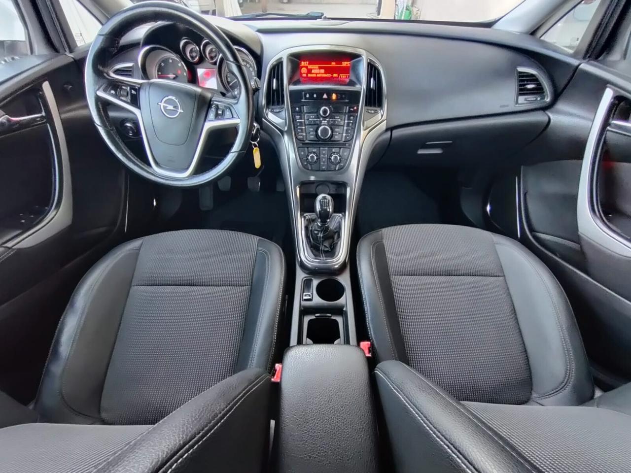 Opel Astra 1.7 CDTI 110CV 5 porte Cosmo