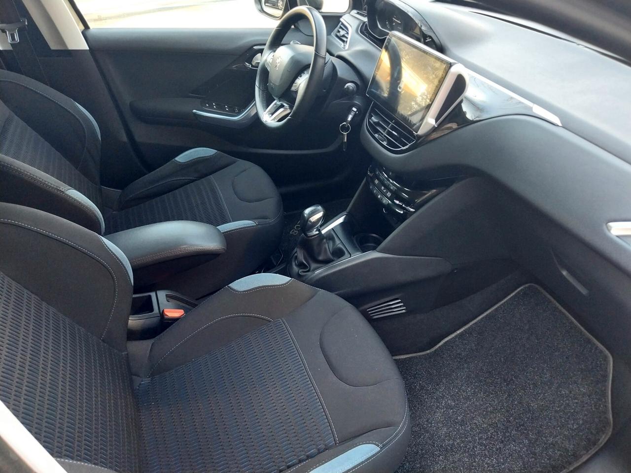 Peugeot 208 1.2 VTi 82 CV 5 porte Allure