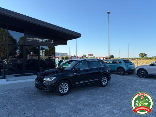 VOLKSWAGEN Tiguan 2.0 TDI 150 CV DSG . GANCIO TRAINO